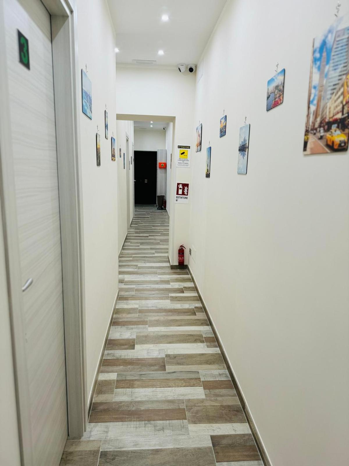 Punto House Ferrovia Ξενοδοχείο Νάπολη Εξωτερικό φωτογραφία