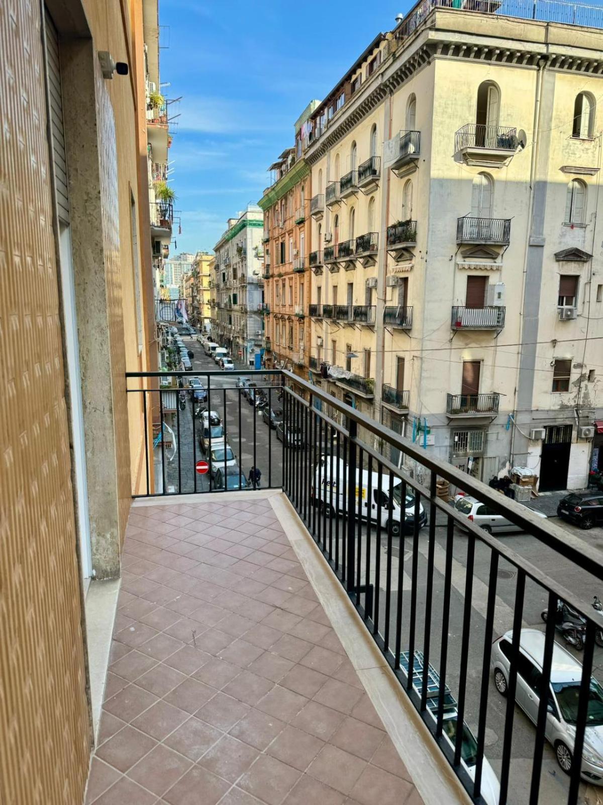Punto House Ferrovia Ξενοδοχείο Νάπολη Εξωτερικό φωτογραφία
